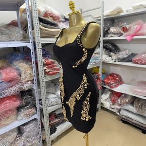 Robe courte noire sexy sans bretelles à perles à la main, tendance 2026, best-seller, perles de diamant, extensible, mini robe bandage - Product Image 2