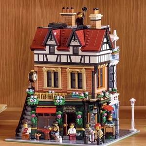 Modello di Mattoni Stile Street View, Edificio Modulare Retrò Tudor, Giocattolo DIY in Plastica, Regalo di Natale Perfetto per Adulti e Bambini - Product Image 2