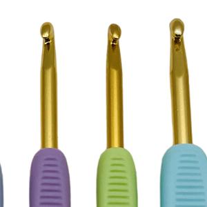 Kit di strumenti per cucire con ferri da maglia in filo uncinetto in metallo da 7 pezzi per l'artigianato e gli hobbisti - Product Image 3