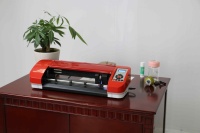 YS380 - Mini Plotter de Corte de Escritorio Rojo de 300 mm, Cortador de Vinilo A4 con Motor Paso a Paso, Interfaz USB+Tarjeta SD, Corte Ilimitado