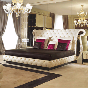 Outlet de Fábrica Sofá Chesterfield Blanco de Lujo Europeo con Patas Doradas, Sofá de Terciopelo con Botones Tapizados, Juego de Muebles para Sala de Estar - Product Image 3