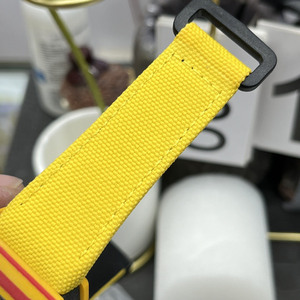 Reloj Mecánico de Alta Calidad para Hombre con Elegante Caja de Aleación, Correa de Silicona, Esfera de Cristal Hueca y Visualización de Agujas - Product Image 4