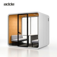Nouvelles cabines de bureau insonorisées mobiles, conçues pour la réduction du bruit, idéales pour les appels téléphoniques.