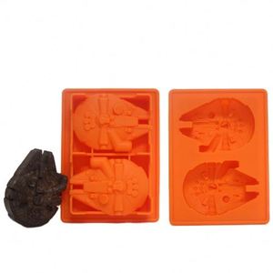 Ensemble de 6 moules à glaçons en silicone de haute qualité personnalisés Vader/X-WING/Han Solo/Falcon/Storm Trooper/R2-D2 - Product Image 4