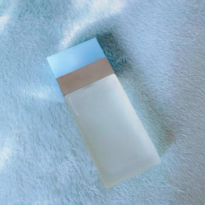 Parfum Eau de Toilette de Luxe en Gros 100ml pour Femme, Senteur Florale Fruitée Jasmin Rose Blanche Citron, Longue Durée - Product Image 3