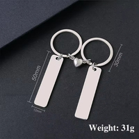 Gantungan Kunci Karabiner Baja Anti Karat Fashion Grosir, Label Setengah Lingkaran, Ukiran Laser Logo Pasangan, Pencetakan Warna