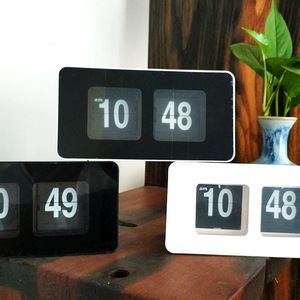 Automatic Digital Table Flip <strong>Clock</strong> with Quartz Movement Good Price Electronic Display - Product Image 2