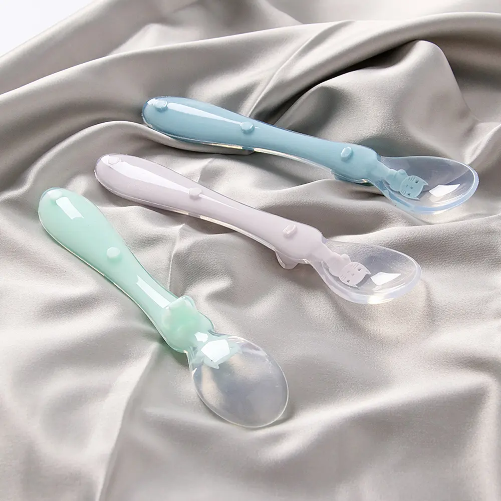 Food Grade BPA Free Can be Custom Logo Organic Bendable Silicone Baby Spoon