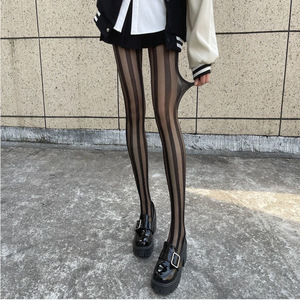 <span class=keywords><strong>Collant</strong></span> a <span class=keywords><strong>righe</strong></span> con stampa dimagrante senza cuciture da donna per ragazze in maglia sottile trasparente e intrecciata calze <span class=keywords><strong>collant</strong></span> di dimensioni libere - Product Image 3