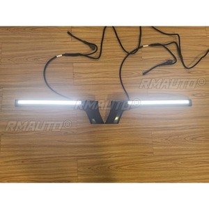 Pour Toyota Prado LC250 2024+ Feux de jour LED gauche et droit, feux de pare-chocs avant LED, feux de coin - Product Image 5