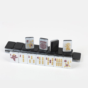 ชุดไพ่นกกระจอกอะคริลิคสีดำคุณภาพสูง พร้อมพิมพ์ลายตามสั่ง เกมกลยุทธ์คลาสสิกสำหรับเด็ก ครอบครัว และผู้ใหญ่ อายุ 8 ปีขึ้นไป - Product Image 1