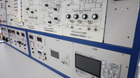 Équipement de laboratoire électrique éducatif avec système de sécurité pour l'enseignement et la formation en circuits analogiques, numériques et en électronique de puissance