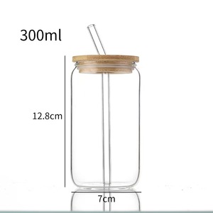 Vente en gros de verres en verre borosilicate résistant à la chaleur et au froid bocaux Mason en forme de canette avec couvercles en bambou et pailles pour cocktails de bière - Product Image 3