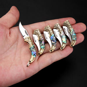 Mini cuchillo plegable, cuchillo de bolsillo, cuchillo grabado en latón, cuchillo portátil de viaje, cuchillo para llavero - Product Image 3