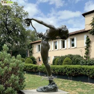 実物大 屋外庭園用 有名なブドウを摘む少女 ブロンズ製 ぶどうの木彫刻像 - Product Image 3