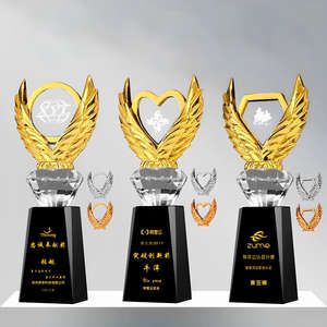 Trofeo di cristallo con cuore e cuore in metallo argento chiaro e argento trasparente personalizzato con finitura lucida <span class=keywords><strong>nero</strong></span> Base artigianale unica fata - Product Image 2