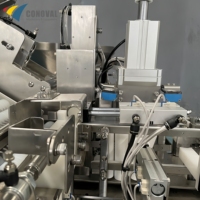 Machine automatique de comptage et de remplissage de tubes de comprimés effervescents de type rotatif
