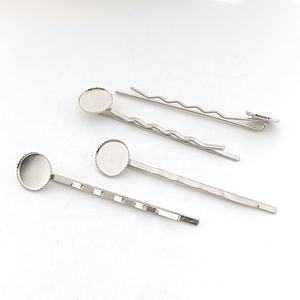 กิ๊บติดผมแบบเกลียวสีเงินพร้อมถาด  กิ๊บหนีบผมแข็งแรงสูง สีดำ สำหรับผู้หญิง ผมหนา ผมยาว สไตล์งานปาร์ตี้ - Product Image 3