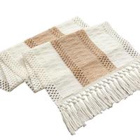 Style bohème coton lin chemin de Table tissé étamine couleur correspondant glands pour Table à manger fête pour Amazon transfrontalier