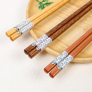 Baguettes pour enfants en bois massif, baguettes en bois de aile de poulet, 18 cm, baguettes mignonnes à motif panda par transfert thermique, haute qualité - Product Image 1