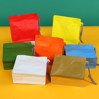 Pochette d'emballage de grains de café à fond plat Offre Spéciale sac de valve debout de conception de corde suspendue pour la nourriture pour animaux de compagnie de sucre de café
