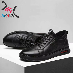 รองเท้ารุ่นล่าสุด รองเท้าผู้ชายใส่สบาย รองเท้าลำลองแบบแบน - Product Image 5
