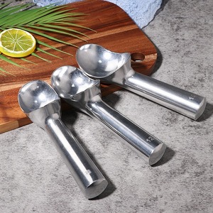 Hot bán OEM <span class=keywords><strong>2</strong></span> oz Ergonomic kim loại hợp kim nhôm <span class=keywords><strong>Ice</strong></span> Cream <span class=keywords><strong>Scoop</strong></span> với lớp phủ điện <span class=keywords><strong>Ice</strong></span> Cream Spoon <span class=keywords><strong>Scoop</strong></span> Set - Product Image 1