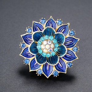 Luxury Lotus Brooch with Colourful Rhinestone Drilled Design Gold Plated Alloy High Quality Women's <b>Wedding</b> Brooch <b>Accessories</b> - Product Image 3