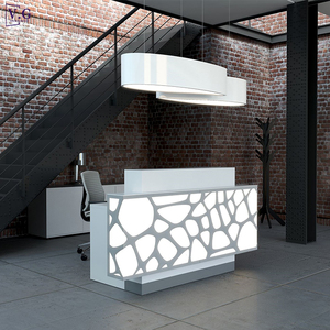 Petit comptoir de réception en bois à surface solide simple personnalisé Table pour cabinet dentaire - Product Image 5