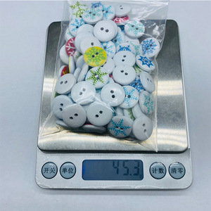 15Mm Flatback Gỗ Nút Cho Dệt Kim Áo Len Đáng Yêu Trẻ Em Giáng Sinh Loạt Phim Hoạt Hình In Bông Tuyết Bền Vững 2-Lỗ Bằng Gỗ - Product Image 2