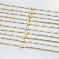 Bracelet de tennis avec initiale, en or poli, serti de zircone cubique blanche et transparente, cadeau de bijoux personnalisé