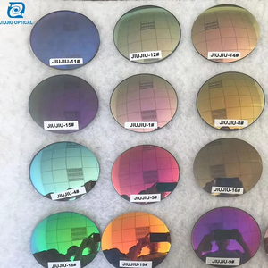 <span class=keywords><strong>Lenti</strong></span> Fotocromatiche <span class=keywords><strong>Grigie</strong></span> 1.56 con Rivestimento Multicolore a Specchio, Rivestimento HMC Criza, Senza Colore Base - Product Image 2