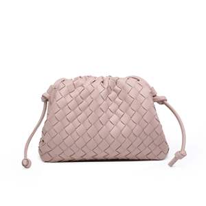 超热云女式Pu编织斜挎包2024新款甜美时尚现货热卖Bv品牌 - Product Image 5