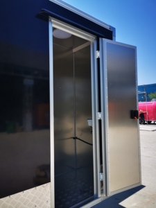 Remolque de Comida Móvil Cuadrado SL-6Z con Baño para Venta de Snacks, Hot Dogs, Pizza, Kebabs y Papas Fritas para Puestos de Comida - Product Image 4