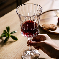 Franse Stijl Op Maat Gemaakt Creatief Kristal Vintage Geperst Transparant Bekerglas Voor Wijn