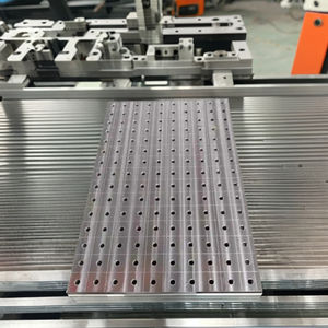 Plataforma <span class=keywords><strong>de</strong></span> hierro fundido personalizable, ranura en forma <span class=keywords><strong>de</strong></span> T, cama <span class=keywords><strong>de</strong></span> superficie <span class=keywords><strong>de</strong></span> hierro fundido, herramienta <span class=keywords><strong>de</strong></span> medición Industrial, banco <span class=keywords><strong>de</strong></span> trabajo <span class=keywords><strong>de</strong></span> soldadura 3D - Product Image 2