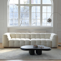 Ensemble de canapés vintage style crème avec tissu en coton doux, design sectionnel minimaliste français et nordique en cachemire d'agneau