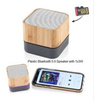 Bambú único portátil de bolsillo creativo recargable mini inalámbrico Bluetooth altavoz cuadrado de madera de bambú TWS altavoz