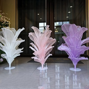L109 Nouveau design, faux bouquets géants en organza, grands centres de table floraux artificiels, fleurs géantes pour la décoration de table de mariage - Product Image 1