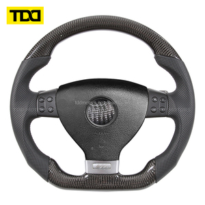 Volante Deportivo Personalizado TDD de Fibra de Carbono para TIGUAN Golf 5 GTI MK5 GTI GLI Golf R32 - Product Image 1