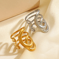 Cincin berlapis emas desain minimalis trendi, gaya Eropa dan Amerika, berbahan stainless steel, model terbuka dengan garis tebal yang berlebihan.
