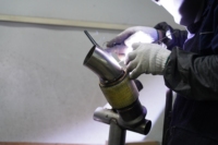 Downpipe catalizzato ad alto flusso in acciaio inossidabile SUS304 con scudo termico per sistema di scarico Mercedes-Benz E250 W212