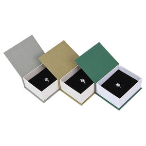 Boîte à bagues personnalisée style <span class=keywords><strong>livre</strong></span> ancien, boîte à bijoux en cristal japonais avec velours doré pour bracelet cadeau - Product Image 3