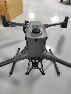 Dron General Matrice 400 RTK Combo M400 con Proyección AR, LiDAR Giratorio, Radar de Onda Milimétrica para Topografía, Mapeo e Inspección - Product Image 1