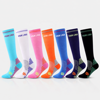 Chaussettes de compression à marque privée pour femmes et hommes, hauteur genou, à compression graduée, pour le sport, la course, les voyages, les infirmières, avec logo personnalisé, vente en gros, fabricant