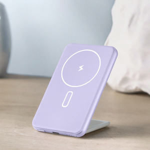 แบตเตอรี่สำรองแบบพกพาแม่เหล็กไร้สาย Li-Polymer ความจุ 5000mAh ชาร์จเร็ว 20W ช่องเสียบ Type-C PD Output บางเฉียบ ได้รับการรับรอง RoHS รองรับโลโก้สั่งทำ - Product Image 3