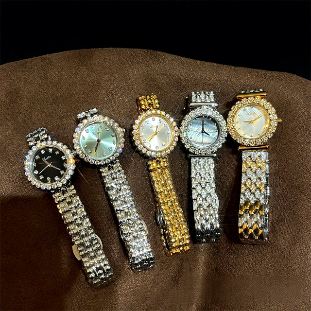 Floral Diamond Inlaid Dial Alloy Quartz Movement Fashion Women's Watch High-end Luxury Elegant Simple Versatile
