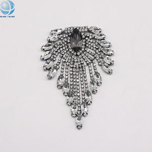 Glitter Kristal Strass Kwastje Applique <span class=keywords><strong>Patch</strong></span> Pin Gesp Voor Kleding Schouder Decor Vrouwen Schoenen Gesp Hoeden Tassen Accessoires - Product Image 4
