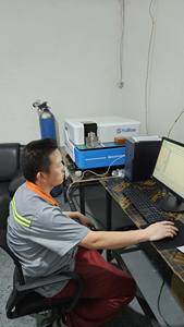 Analizador de chispas de sobremesa de la batería del dispositivo | Espectrómetro OES fiable para aplicaciones de fundición, fundición y control de calidad industrial - Product Image 5