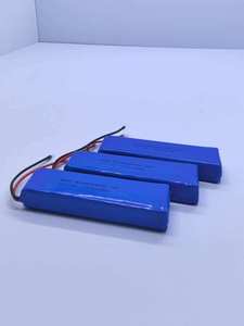 Batterie Li-Polymère OEM ODM d'usine 11.1V 1300mAh 3S1P 532288, Batterie Lithium Polymère Rechargeable 12V Lipo pour l'électronique - Product Image 2